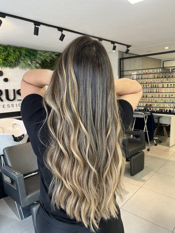 Salao De Beleza Especializado Em Mechas no Brás - Lucas Delu Hair Beauty